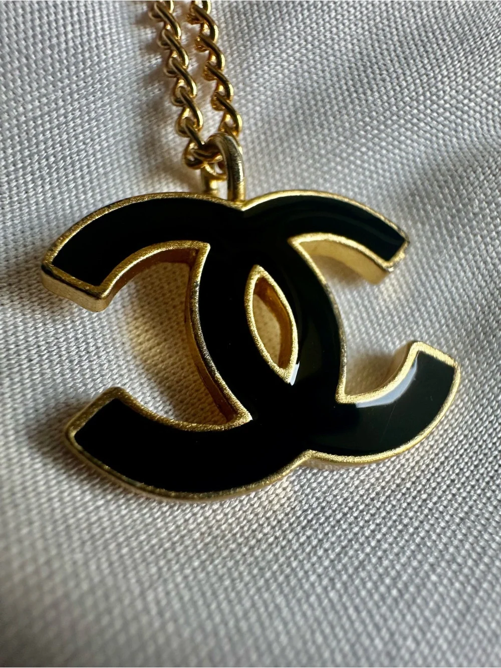 Vintage CHANEL 02A Black Enamel Gold CC Logo Pendant Necklace